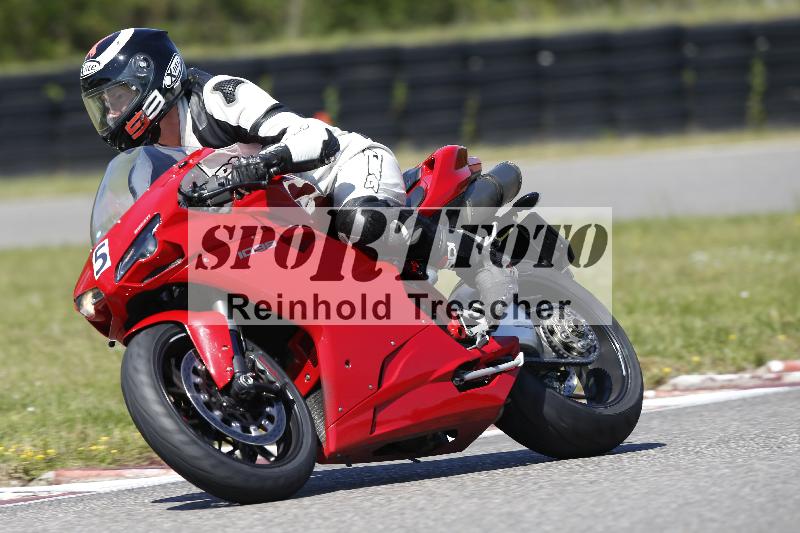 /Archiv-2025/48 25.08.2025 Cornu Master School ADR/blau-bleu/5